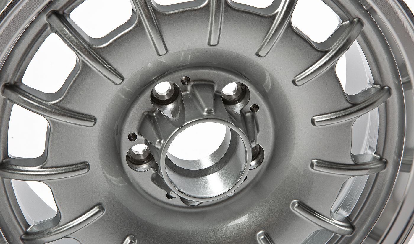 Leichtmetallrad
Alloy wheel
Jante en alliage
Felgi z lekkich met