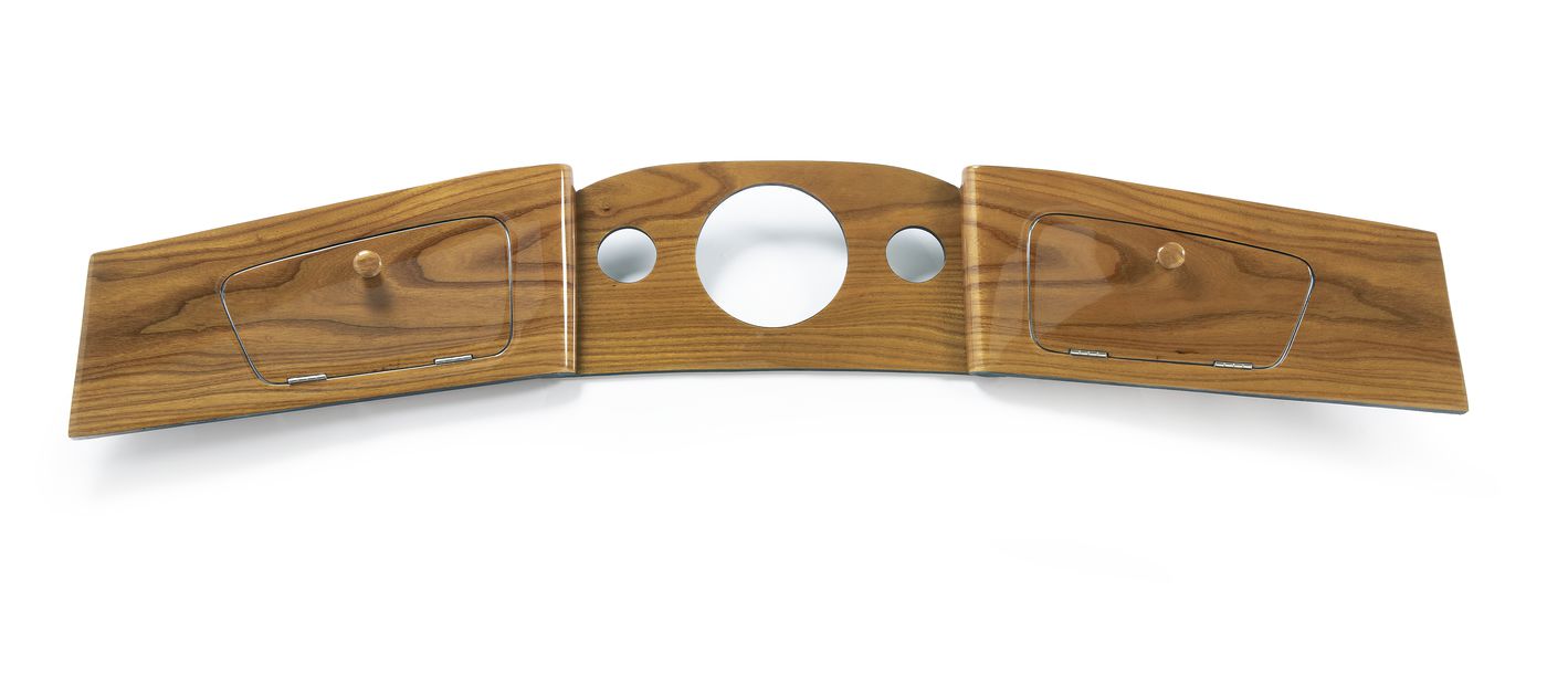 Holz-Armaturenbrett
Wood dashboard
Tableau de bord en bois
Drewn