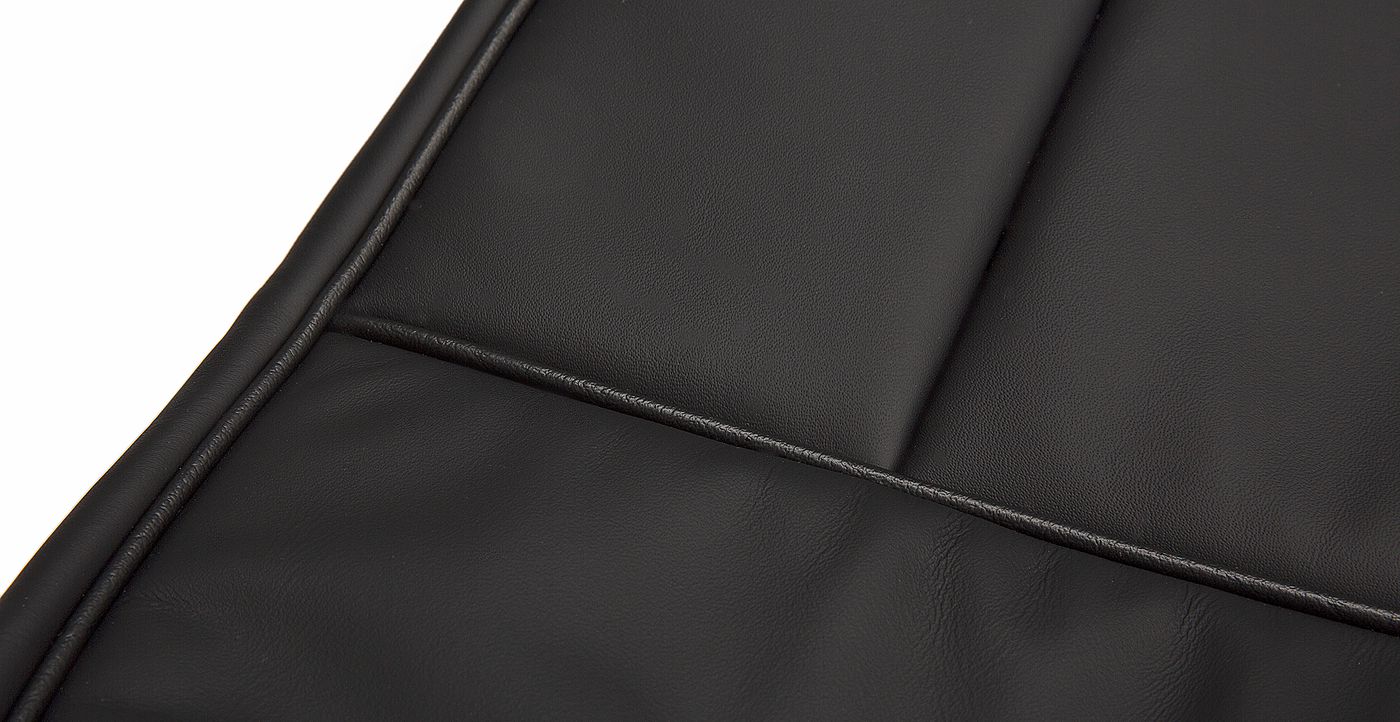 Ledersitzbezüge
Leather seat covers
Housses de siège en cuir
L
