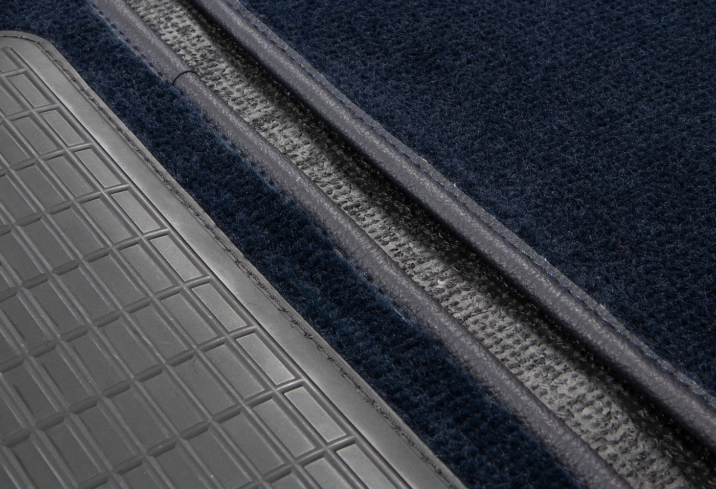 Teppichsatz
Carpet set
Set de moquettes
Zestaw dywaników
Vloerb