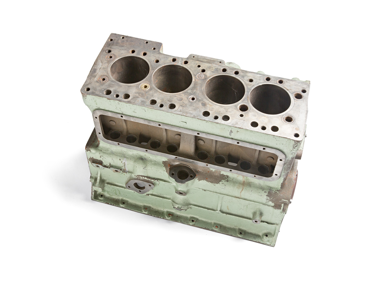 Motorblock
Cylinder block
Bloc-moteur
Bloque del 'Motor