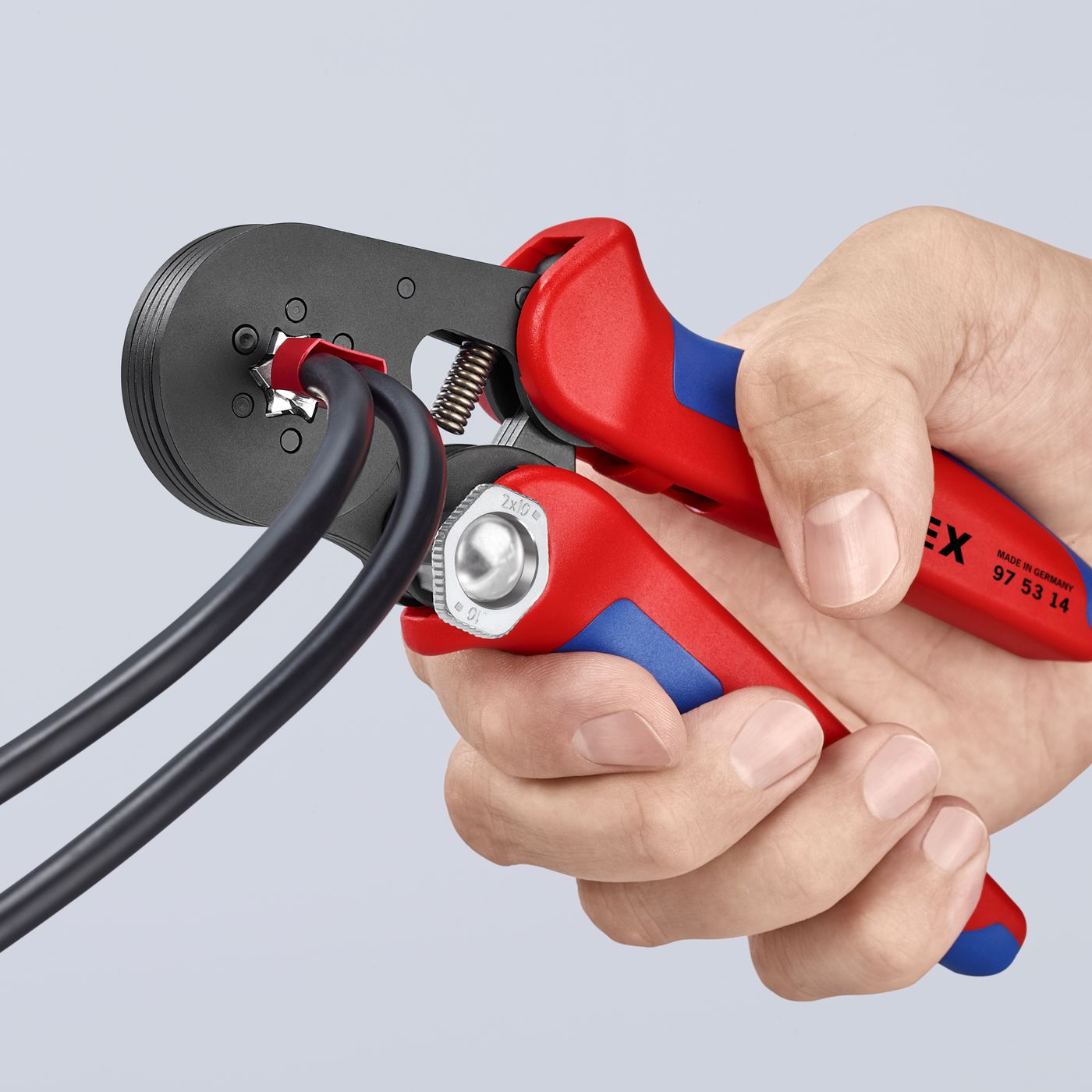 Crimpzange
Crimping pliers
Pince à sertir
Krimptang
Crimpador