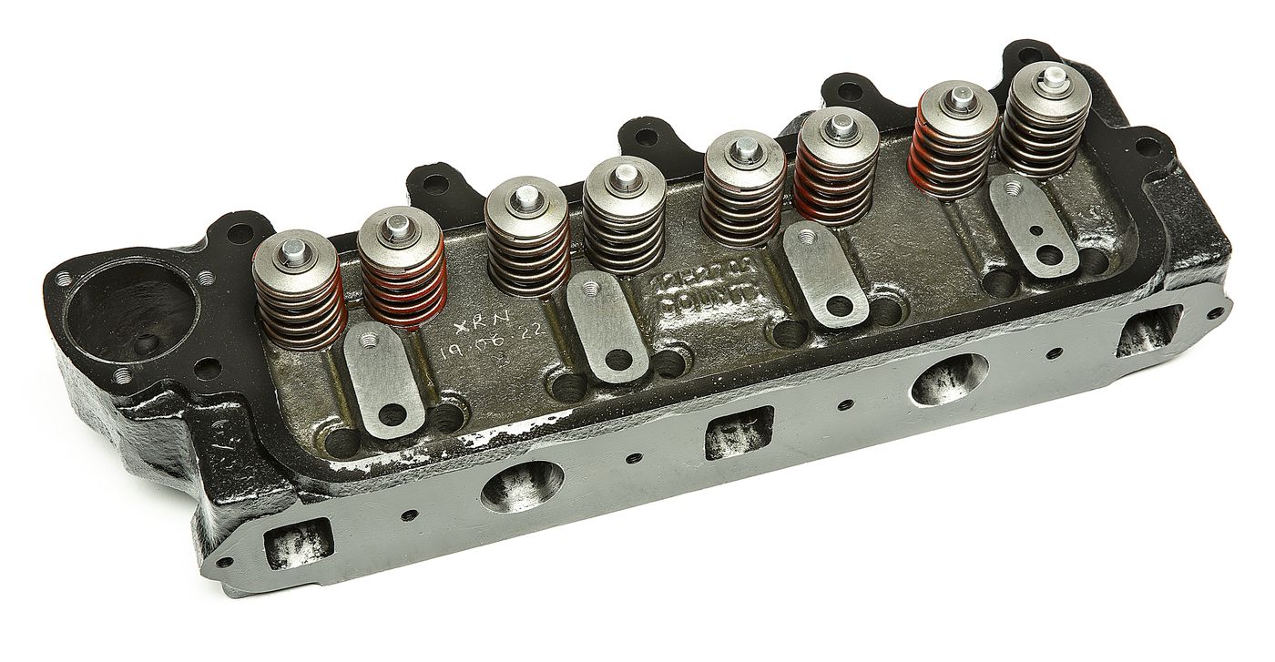 Zylinderkopf
Cylinder head
Culasse
Głowica cylindrowa
Cylinderk