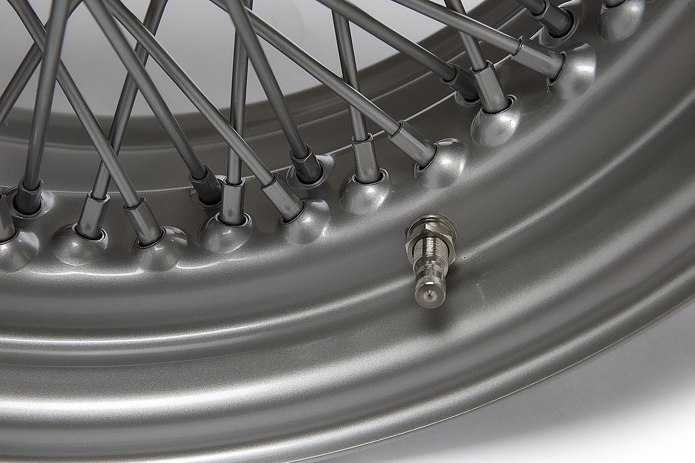 Speichenrad
Wire wheel
Roue à rayons
Koła szprychowe
Spaakwiel