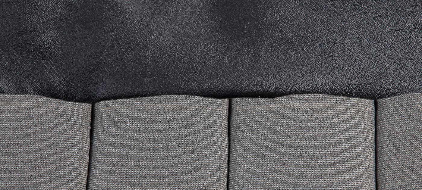 Ledersitzbezüge
Leather seat covers
Housses de siège en cuir
L