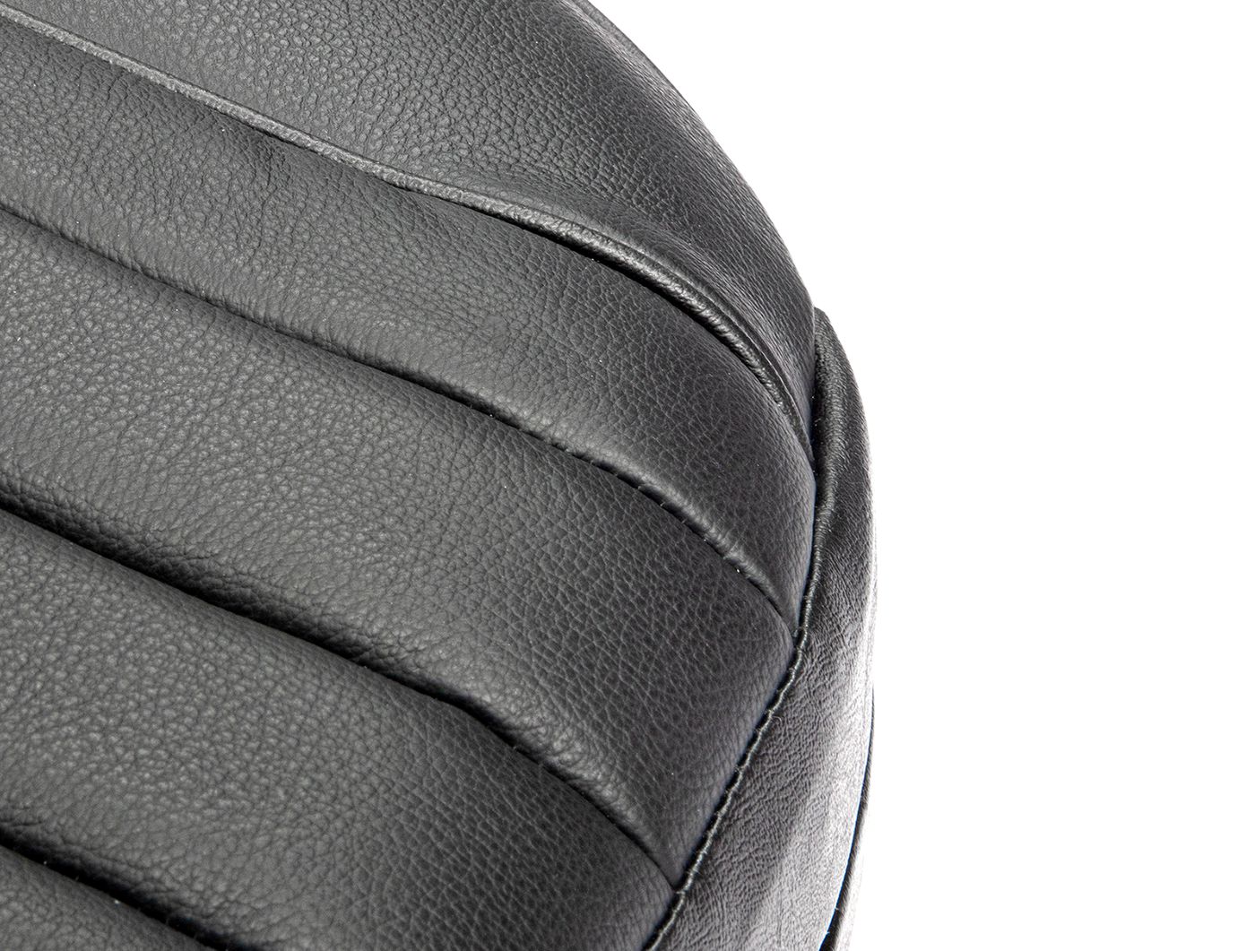 Ledersitze Ledersitze
Leather seats
Sièges en cuir
Siedzenie
Lederen autos