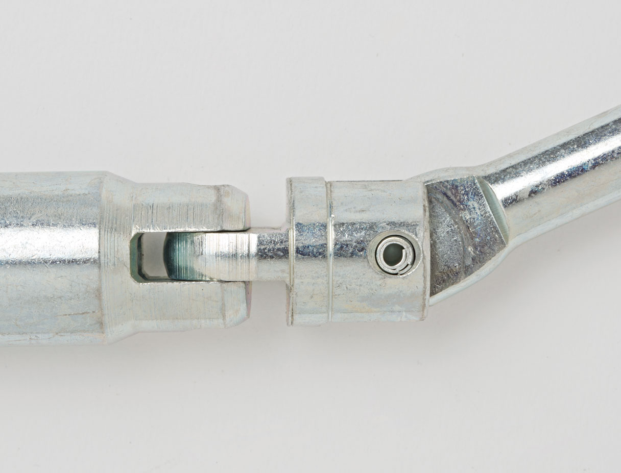 Zündkerzenschlüssel
Spark plug wrench
Clé à bougies
Llave