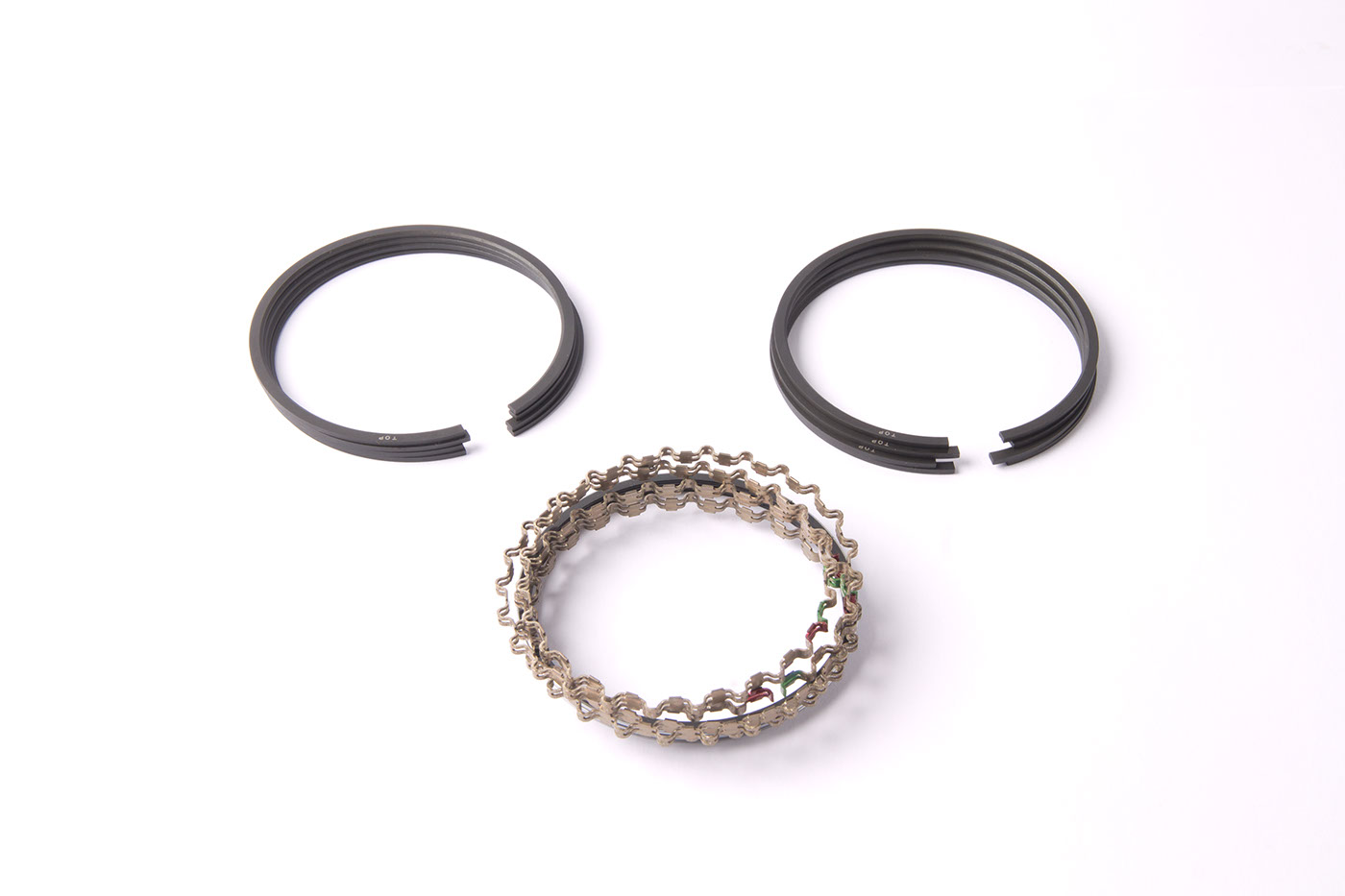 Satz Kolbenringe
Piston ring set
Set de segments de pistons
K